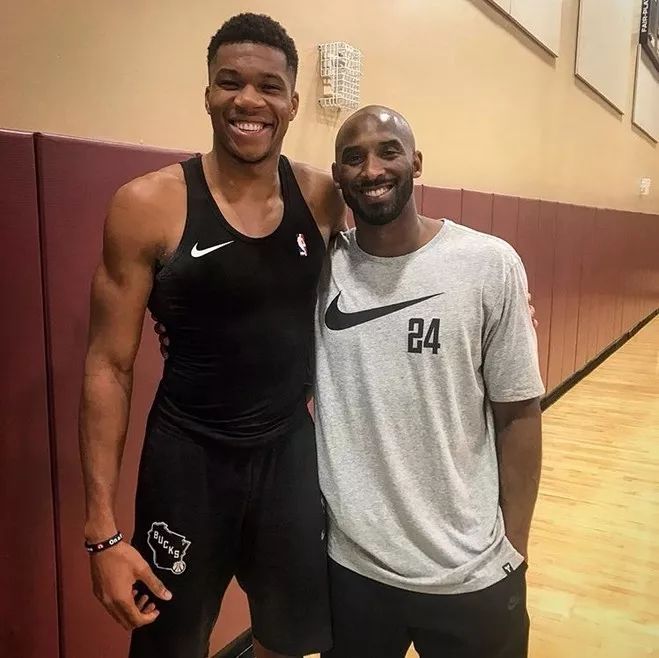 迫使对手外 迫使对手外