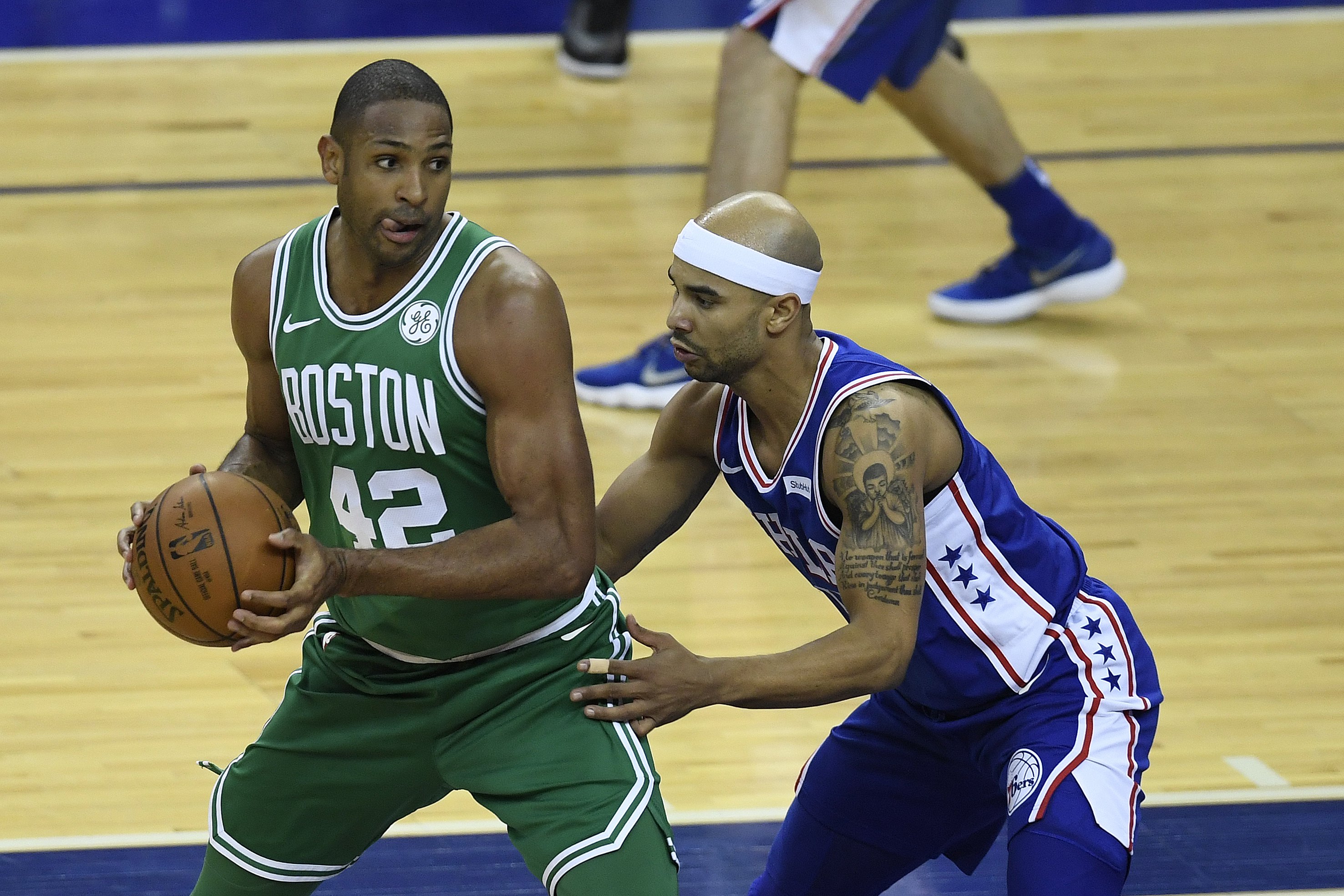 段性占据球 段性占据球